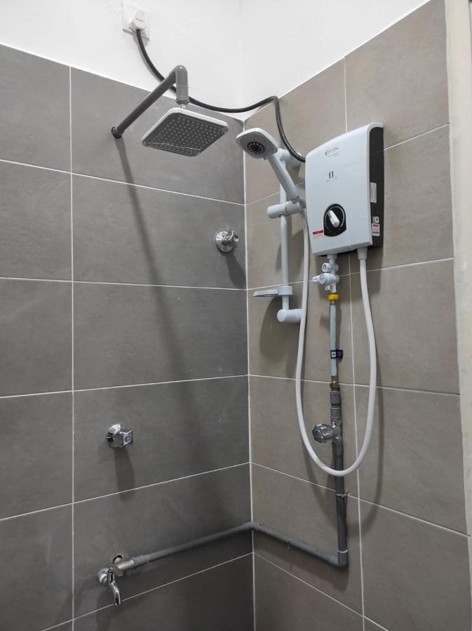 Bb D'Velodrom Homestay Дунґун Екстер'єр фото