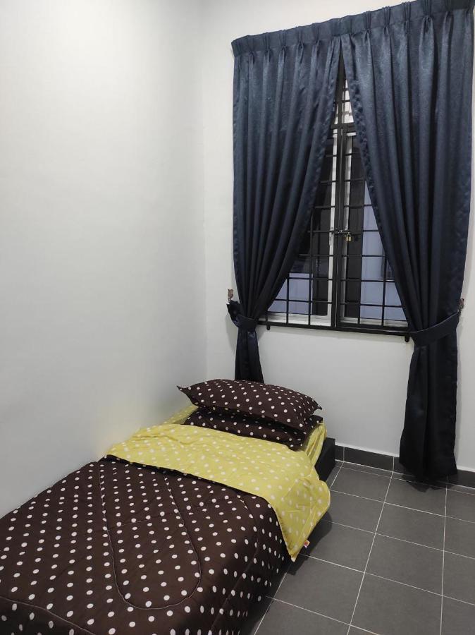 Bb D'Velodrom Homestay Дунґун Екстер'єр фото